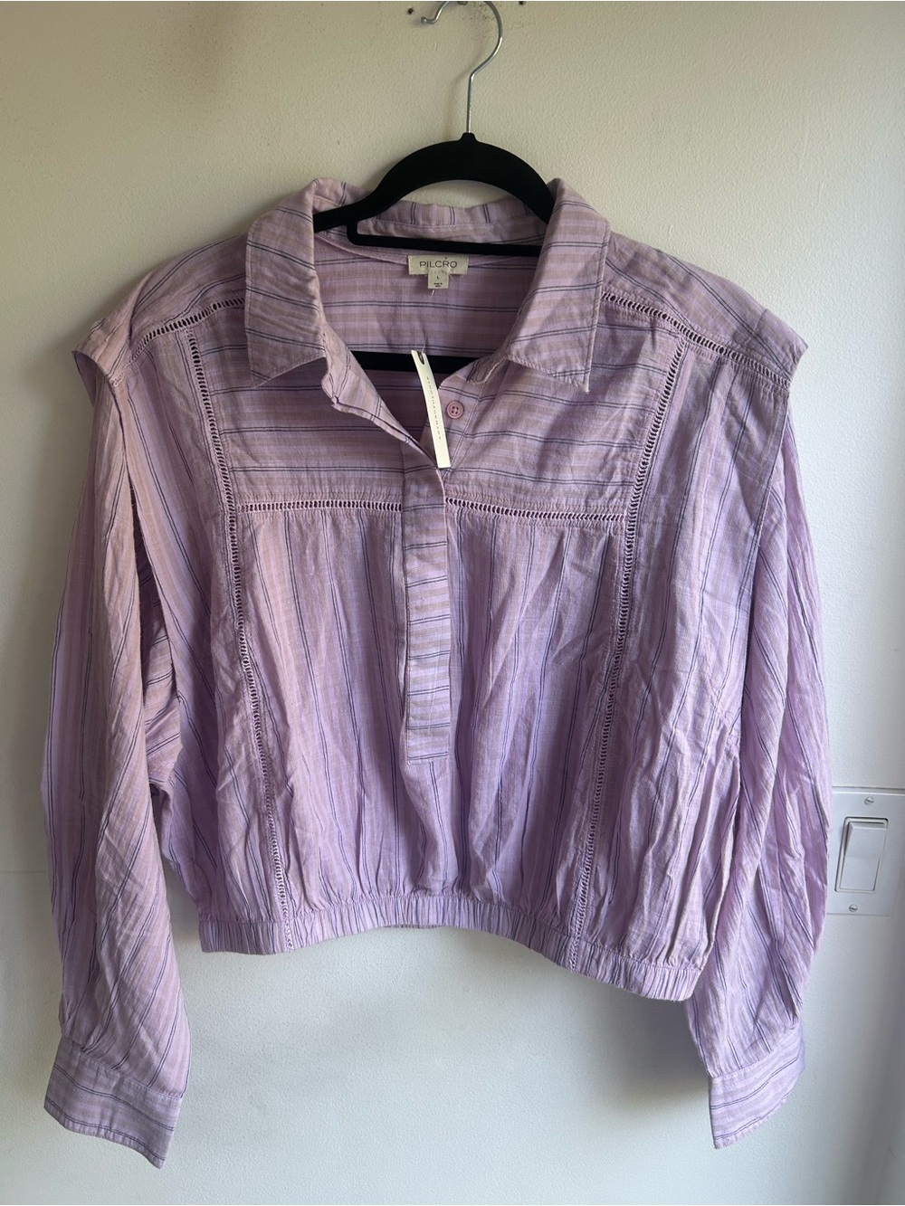 Anthropologie Pilcro Flared Shoulder Buttondown Shirt. Size L. NWTs - Picture 4 of 8